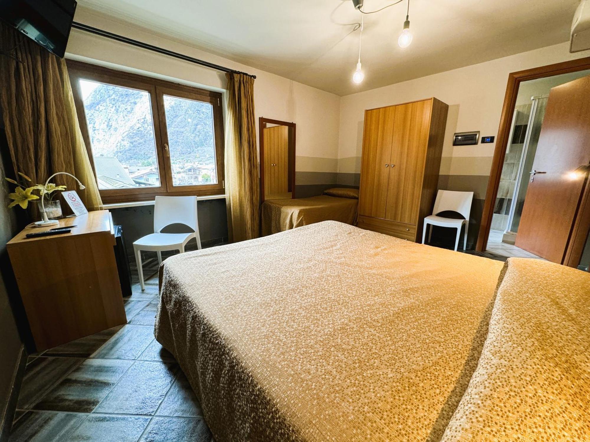 Hotel&Restaurant Armanac De Toubie Arnad Eksteriør bilde