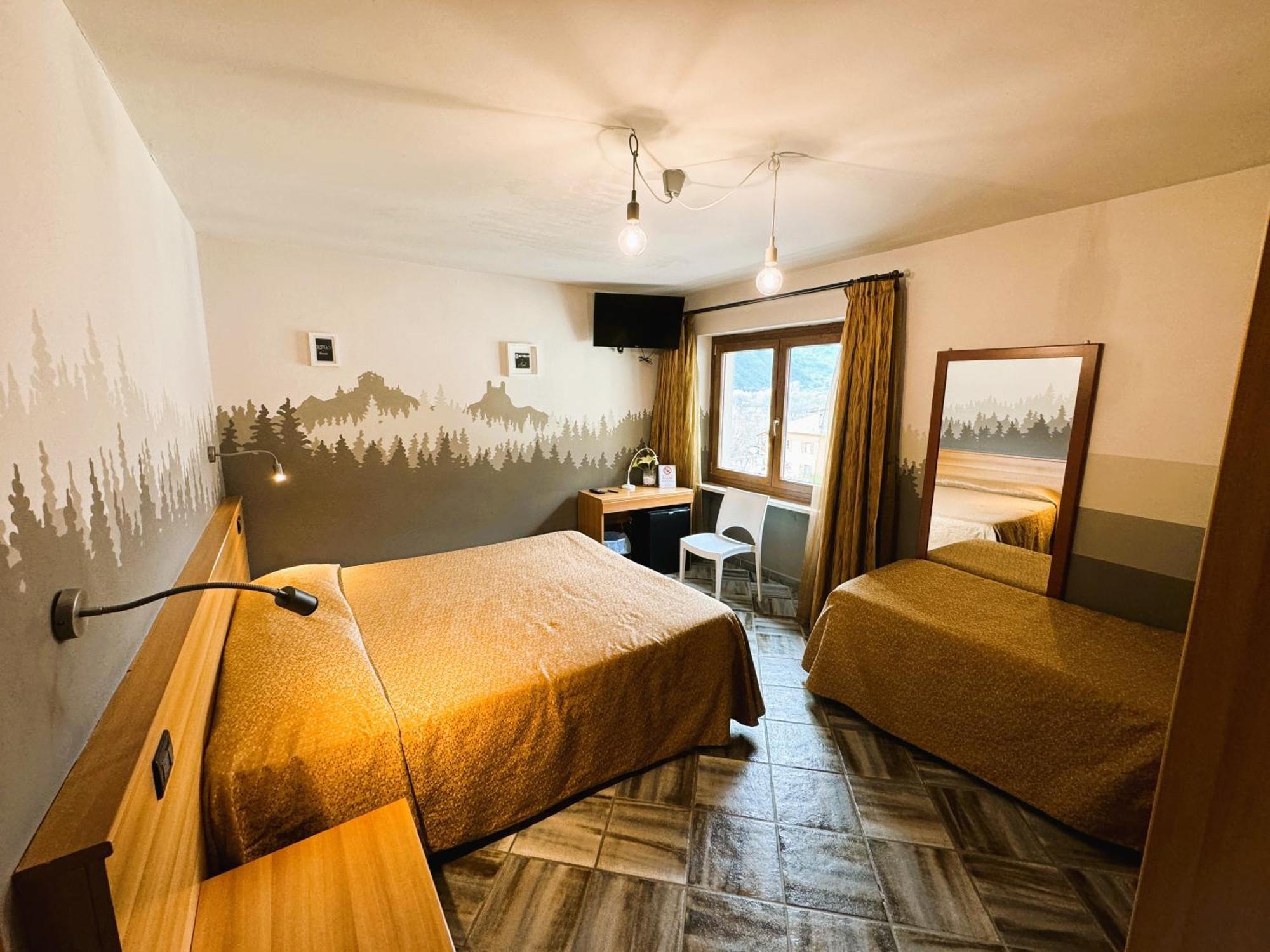 Hotel&Restaurant Armanac De Toubie Arnad Eksteriør bilde