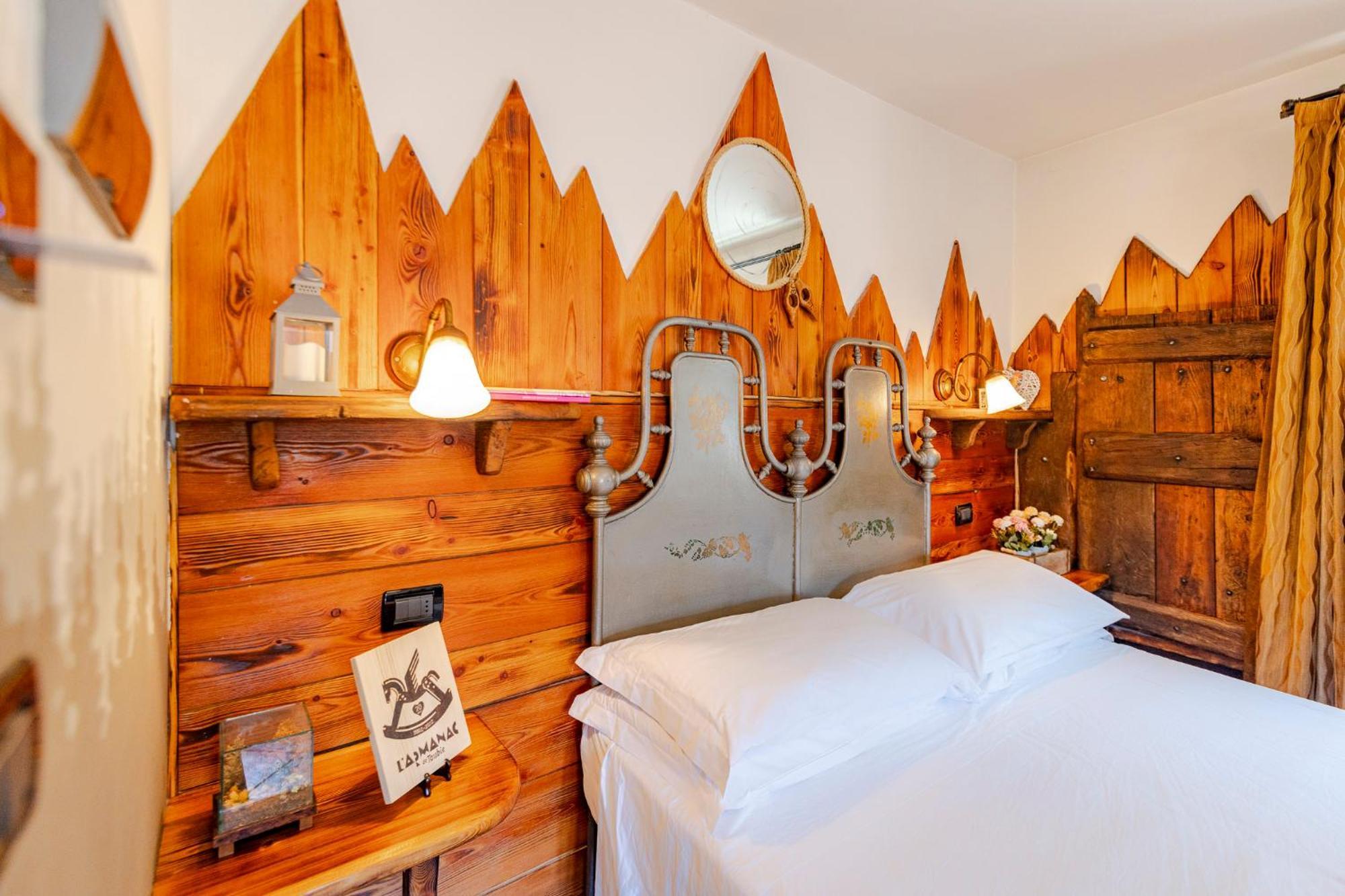 Hotel&Restaurant Armanac De Toubie Arnad Eksteriør bilde